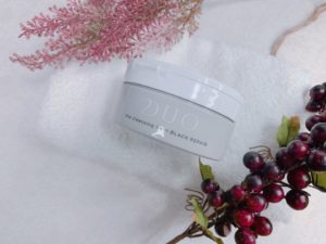 DUOクレンジングバーム黒の毛穴汚れ効果は口コミ通り?体験レビューと効果的な使い方を紹介