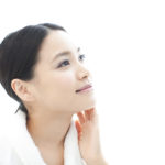 美白ケアがしたい30代の化粧水の選び方!プチプラでもOK?