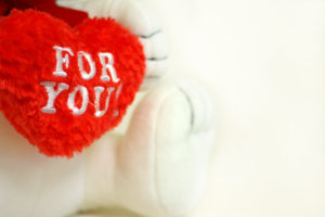 ホワイトデーのお返しには意味がある？お菓子やそれ以外でOK・NGな品物を解説